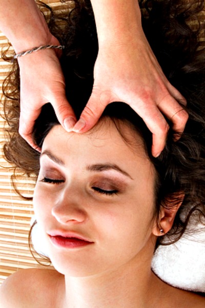 Womans Scalp Massage at Aiyana Day Spa